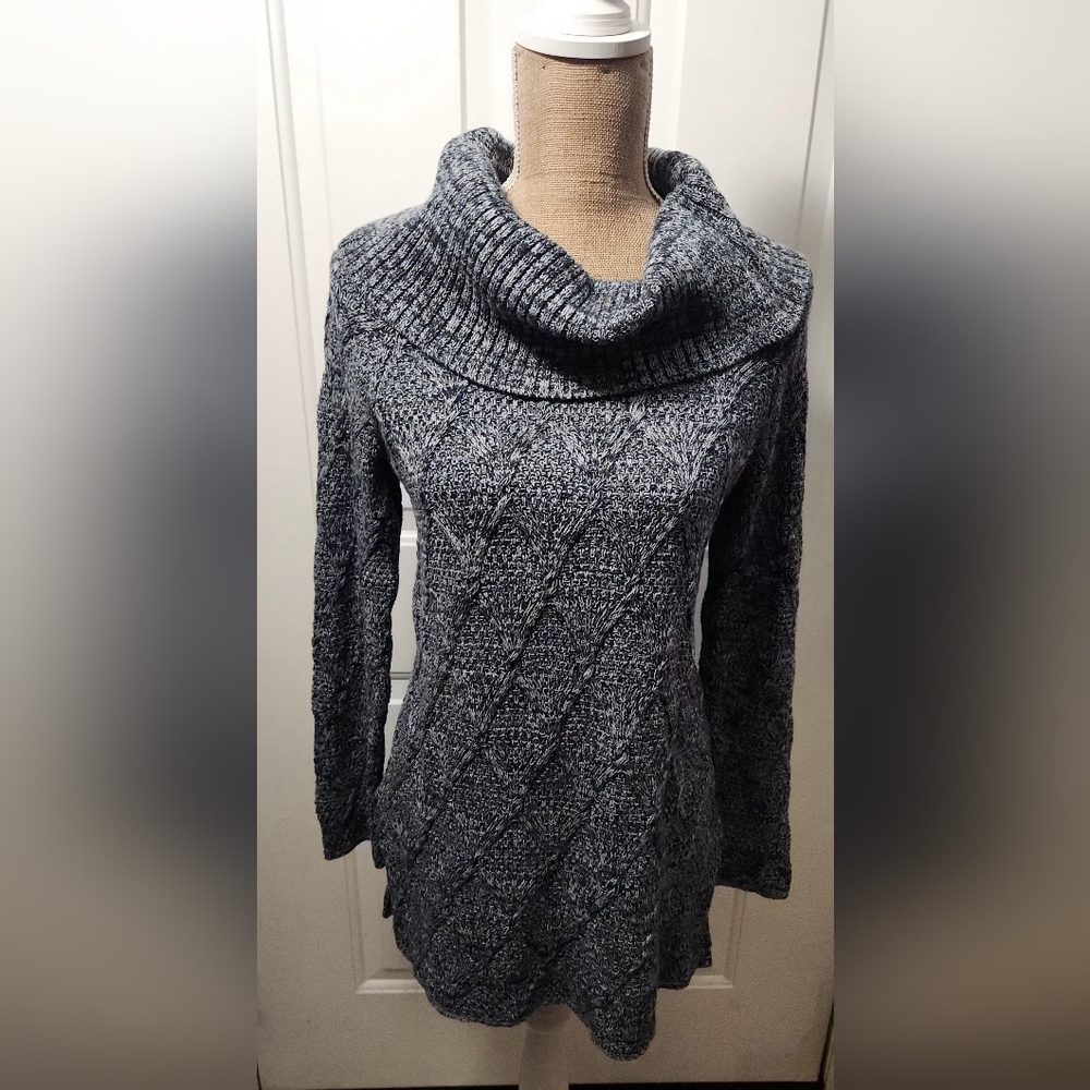 Eight Eight Eight Cowl Slate Blue/Gray Marled Neck sweater size medium